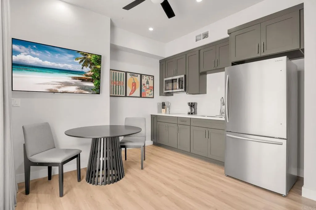 https://cdn.realtyfeed.com/cdn/127/306680763/de51a22fd8a0d495662263ecb72a0276.webp
