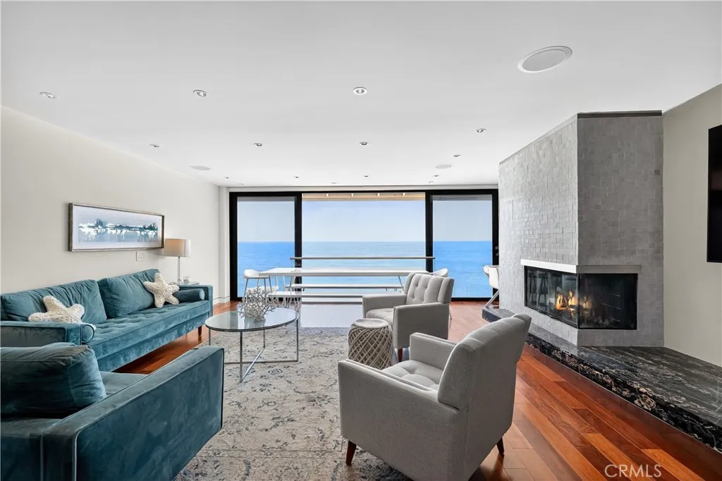 102 Blue Lagoon, Laguna Beach, CA 92651 - Photo 4 of 39, Laguna Beach, CA
