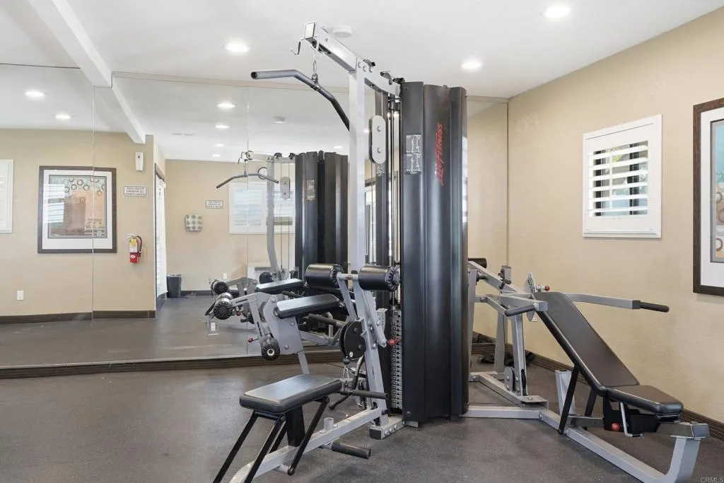 https://cdn.realtyfeed.com/cdn/127/306680820/79bf5a530c1d083e584f8febee6d45df.webp