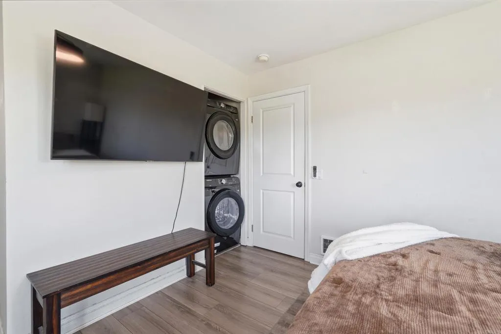 https://cdn.realtyfeed.com/cdn/127/306680820/f145efd148889bf6db83276c979190a3.webp