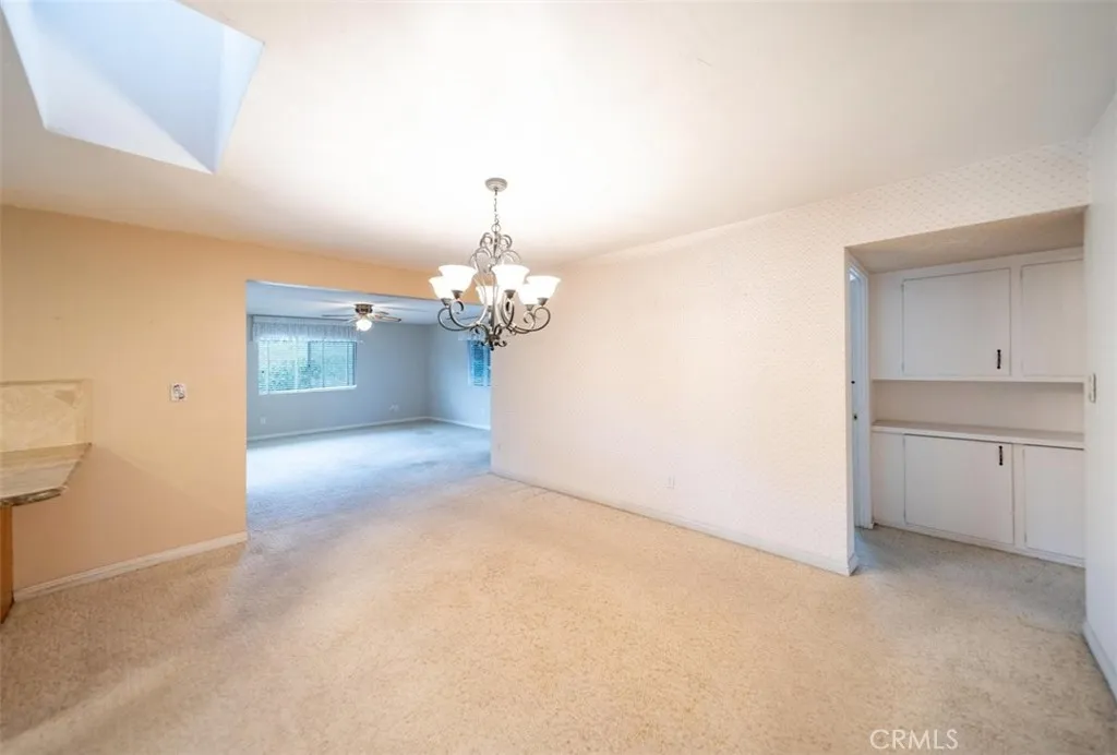 https://cdn.realtyfeed.com/cdn/127/306680821/48392873125e1a01a8fe03cd99b415a0.webp