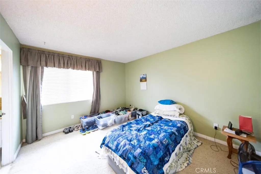 https://cdn.realtyfeed.com/cdn/127/306680821/6cb2aeea531b7fada5f147b41db7c59c.webp