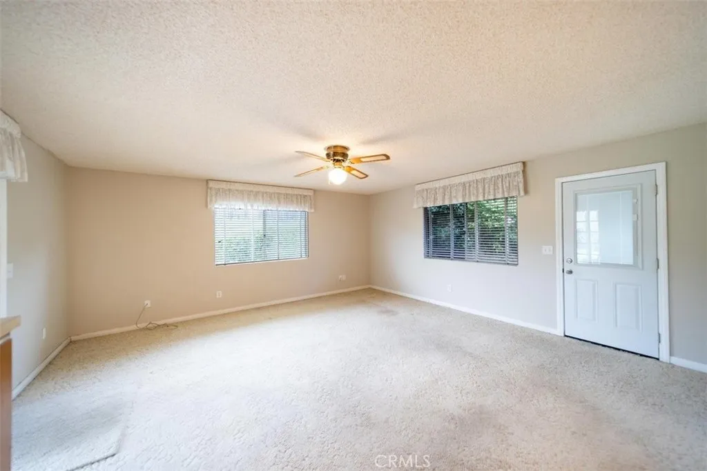https://cdn.realtyfeed.com/cdn/127/306680821/b23743d0b792e952d5f2dbe17fe54779.webp