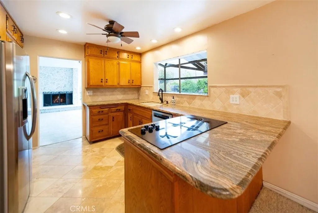 https://cdn.realtyfeed.com/cdn/127/306680821/b76039a3ffceef57b4bd112317f807f6.webp