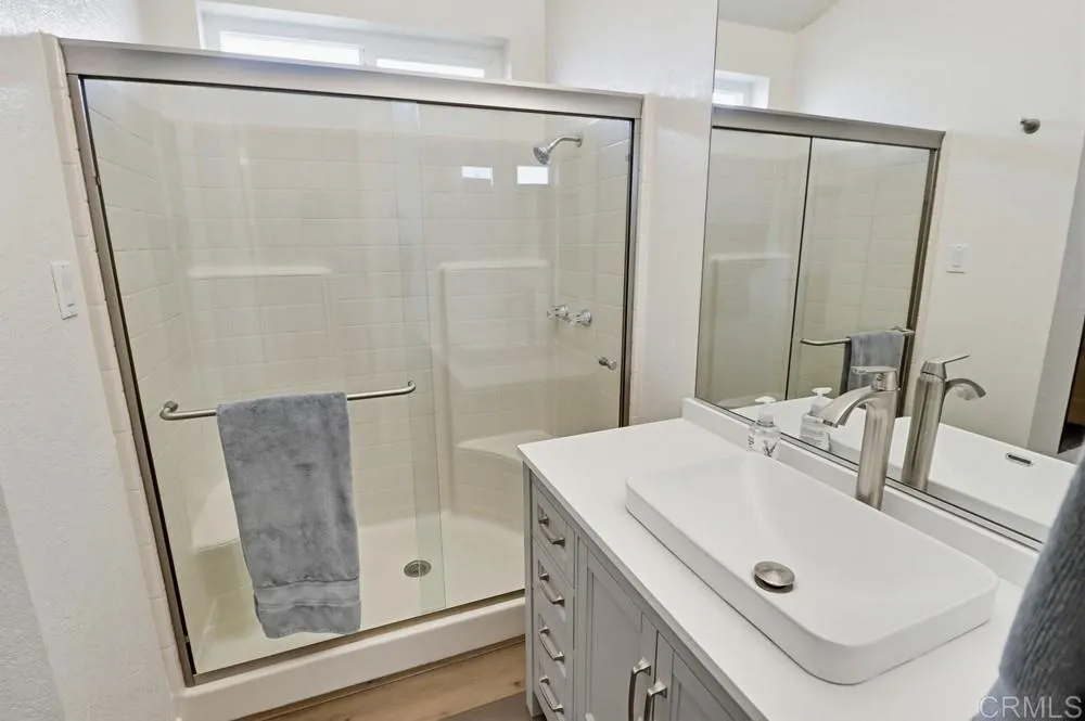 https://cdn.realtyfeed.com/cdn/127/306680826/179bec96854e0849cf6f23554641b636.webp