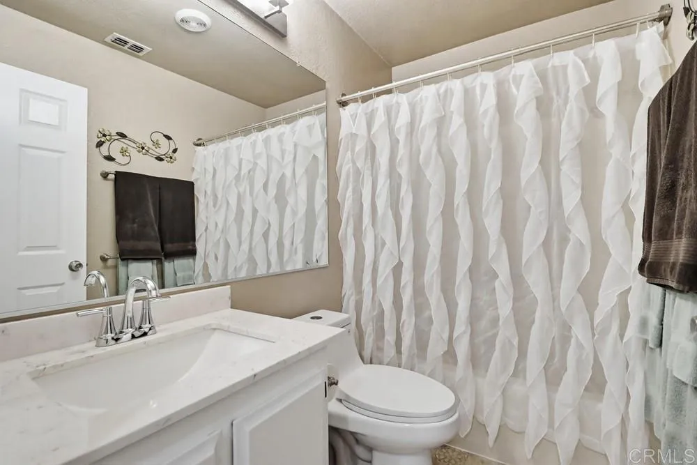 https://cdn.realtyfeed.com/cdn/127/306680826/18f9a6aab77a741c8ad67211ab166a4a.webp
