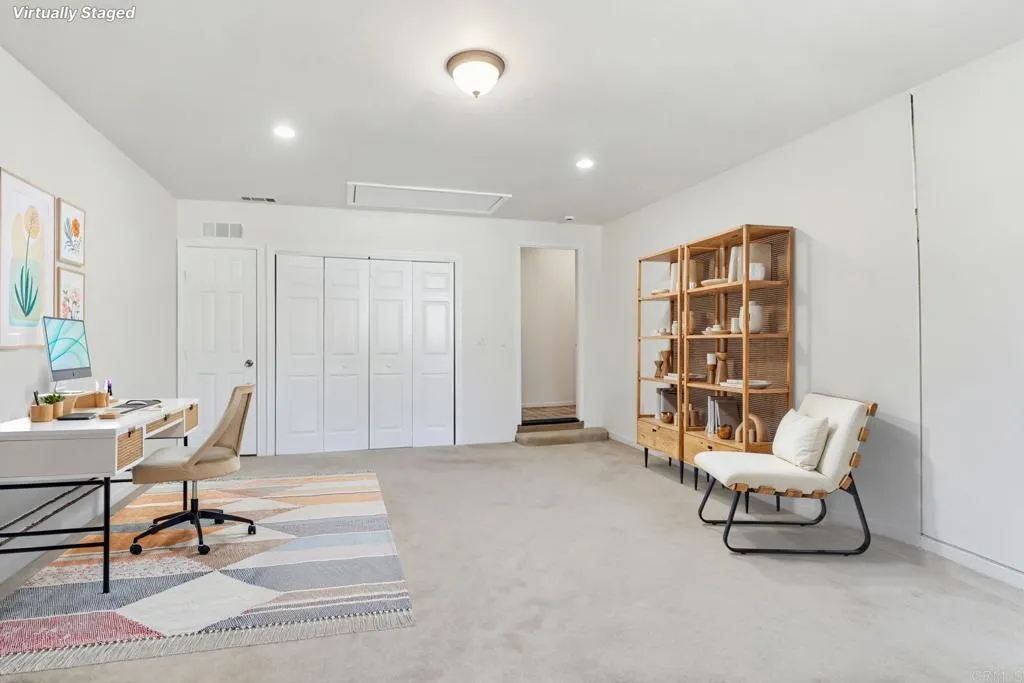 https://cdn.realtyfeed.com/cdn/127/306680826/f736fd8985f9c4ec8f9f9dcb86152cd8.webp