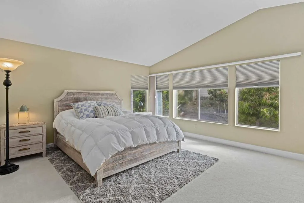 https://cdn.realtyfeed.com/cdn/127/306680845/394d9194db79960ee7f542adb3b13a6b.webp