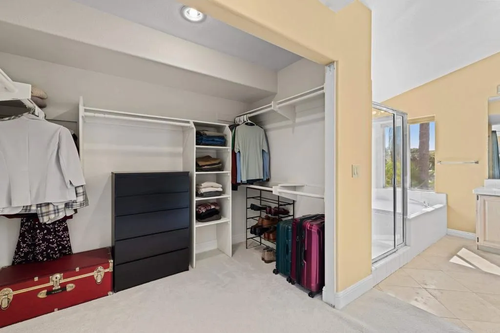 https://cdn.realtyfeed.com/cdn/127/306680845/40ead54513173648239a823f37ff569c.webp