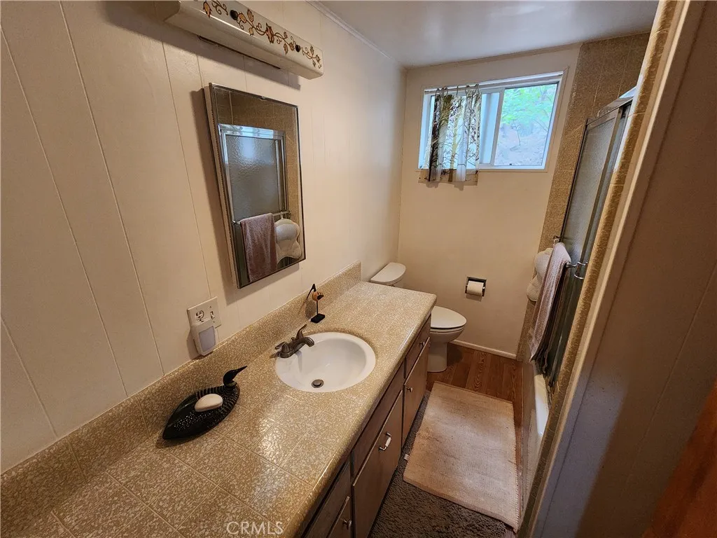 1023 Mercury, Crestline, CA, 92325