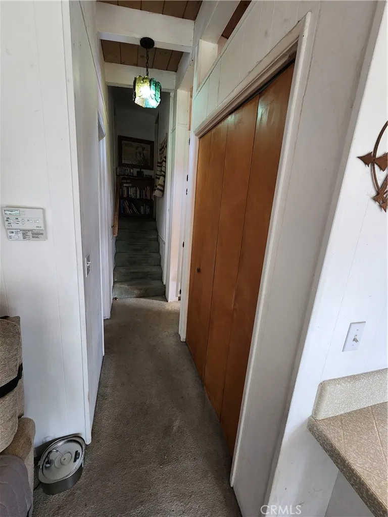 1023 Mercury, Crestline, CA, 92325