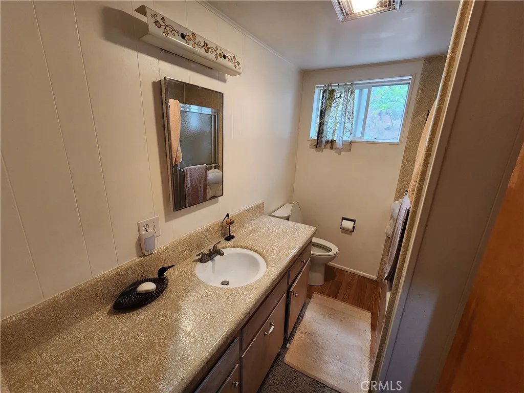 1023 Mercury, Crestline, CA, 92325