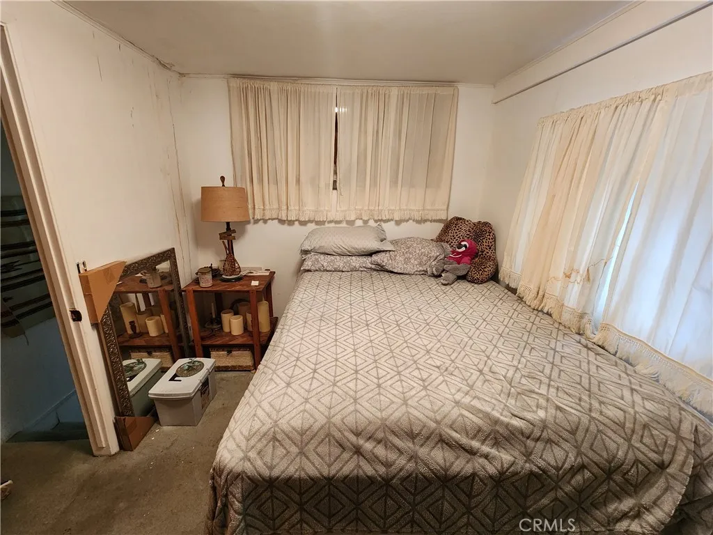 1023 Mercury, Crestline, CA, 92325