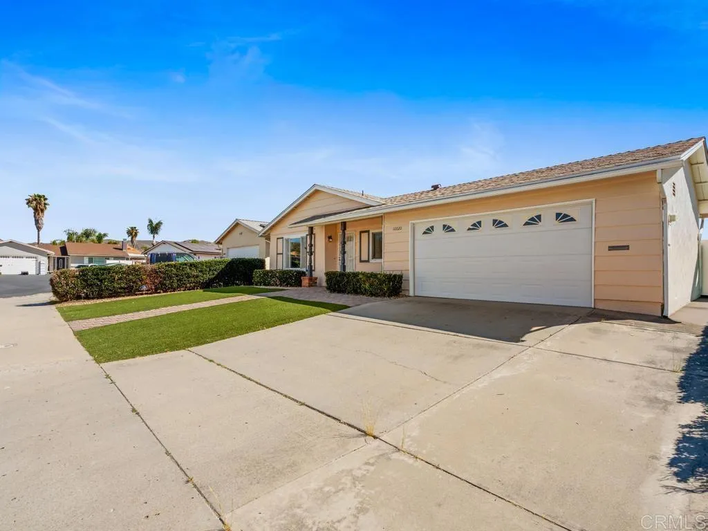 10020 Stanley Court, Santee, CA, 92071