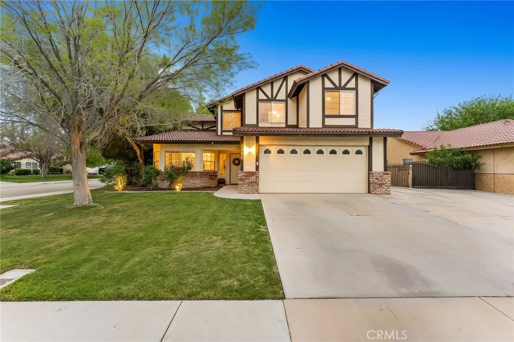 Lancaster, CA 93536