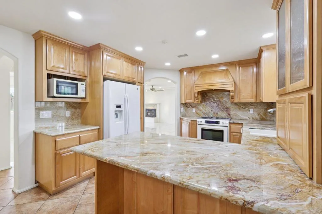 1943 Brookhurst Dr, El Cajon, CA, 92019