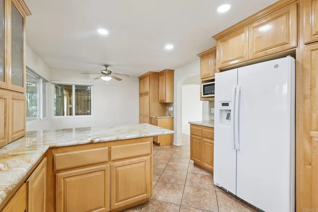 1943 Brookhurst Dr, El Cajon, CA, 92019