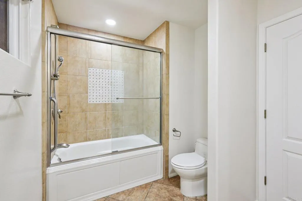 1943 Brookhurst Dr, El Cajon, CA, 92019