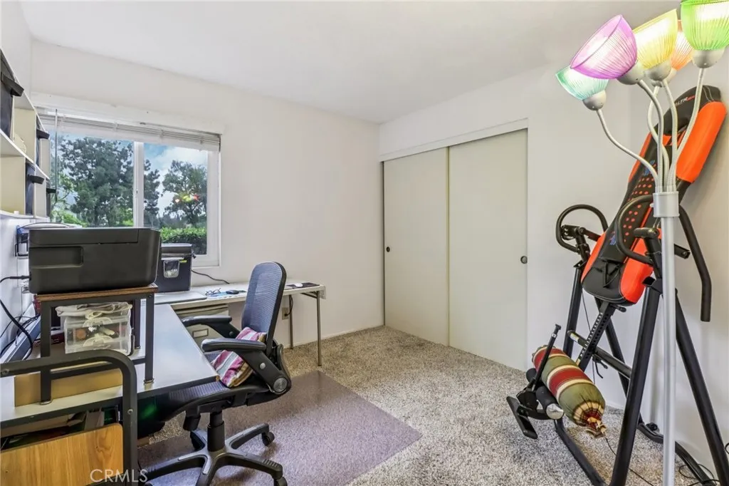 https://cdn.realtyfeed.com/cdn/127/306680992/da8bb57f28e95db1c79d2d72526311ee.webp