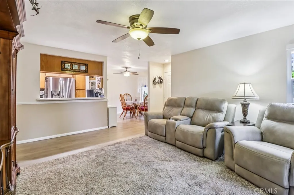 https://cdn.realtyfeed.com/cdn/127/306680992/e8c27d927ed05eea4440a98fc933ed0c.webp