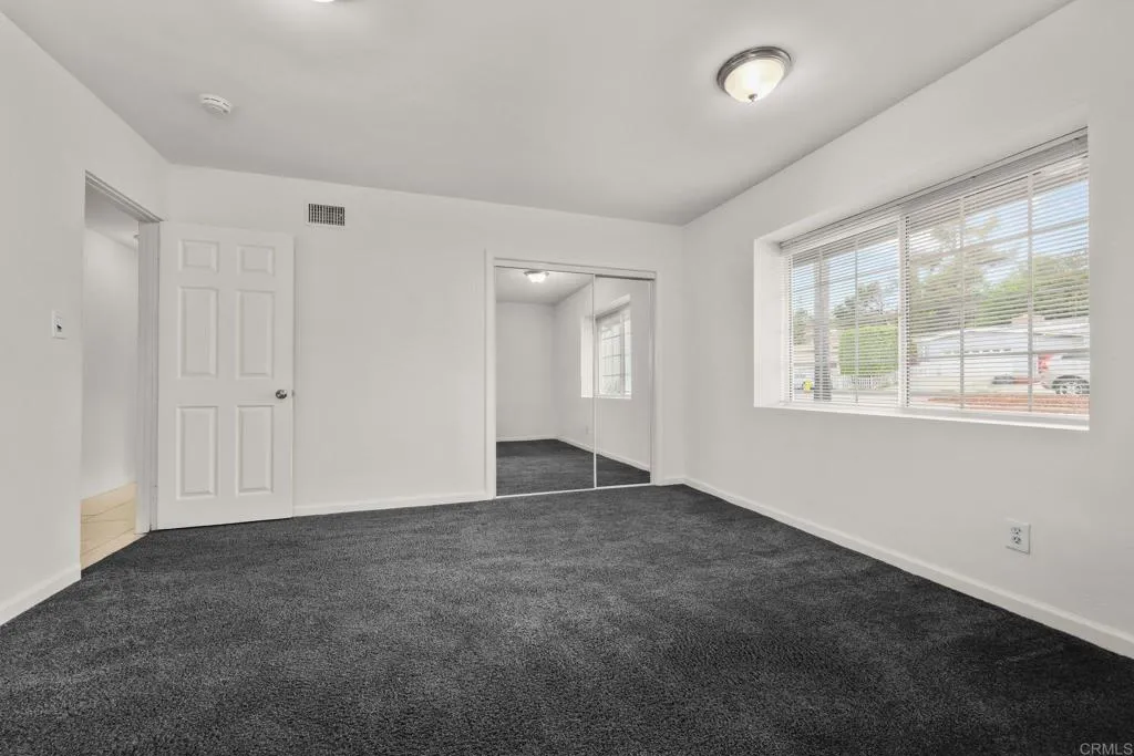 https://cdn.realtyfeed.com/cdn/127/306681081/0d635f8c269f08e55d61e18d59a547ec.webp
