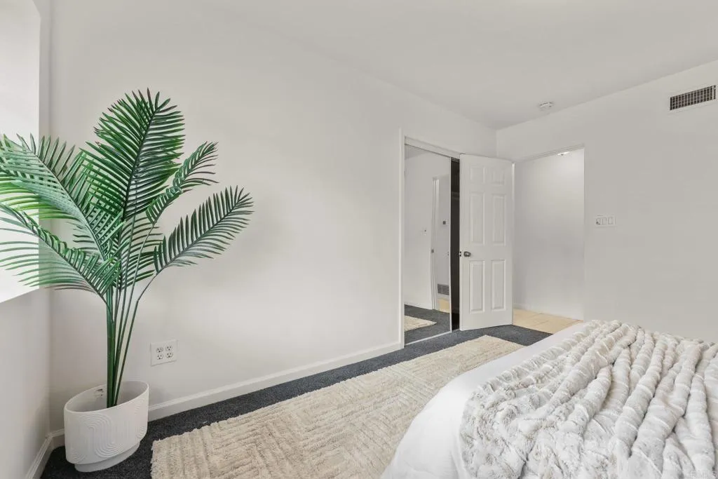 https://cdn.realtyfeed.com/cdn/127/306681081/5889bddca981886fc91e62ec0a999a73.webp