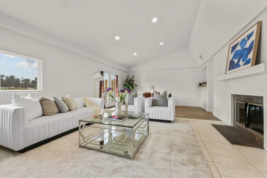 https://cdn.realtyfeed.com/cdn/127/306681081/977202a077cf3de0df5bb8216179ace3.webp