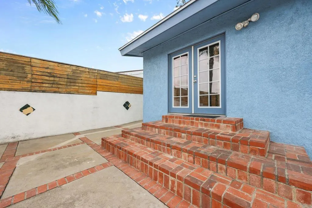 https://cdn.realtyfeed.com/cdn/127/306681081/ad0008a2514905fbd728d2a3ede34609.webp