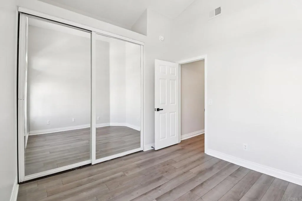 https://cdn.realtyfeed.com/cdn/127/306681083/12eb3af25c81f99f707099032081fa5c.webp