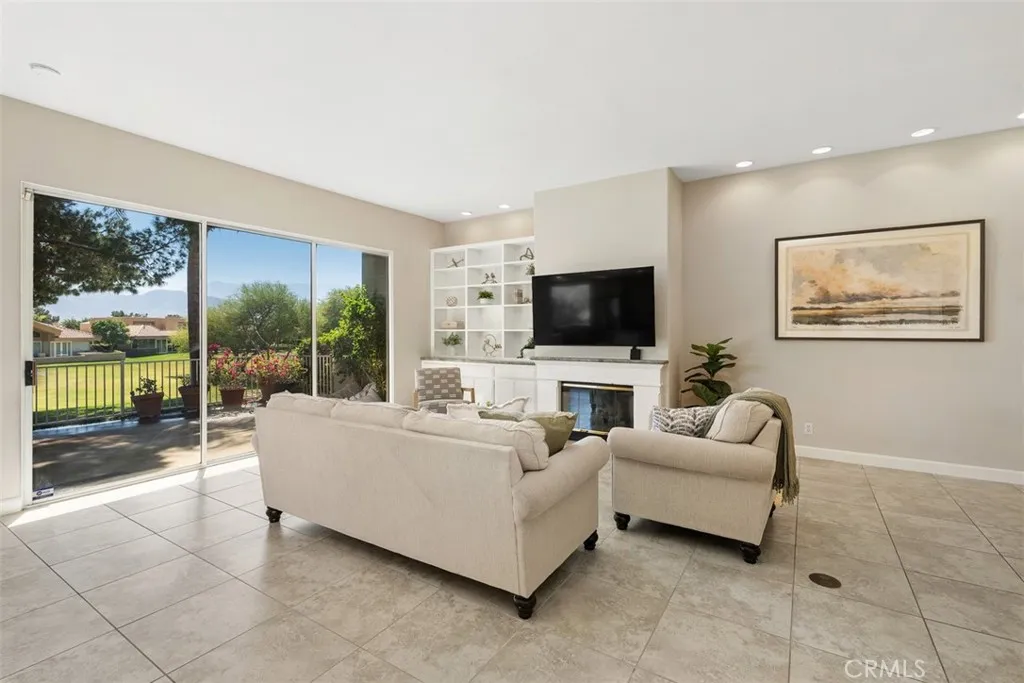 51 Pebble Beach, Rancho Mirage, CA 92270 - Photo 3 of 10, Rancho Mirage, CA