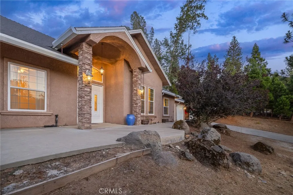 36919 Deer Path Circle, Coarsegold, CA 93614 - Photo 4 of 49, Coarsegold, CA