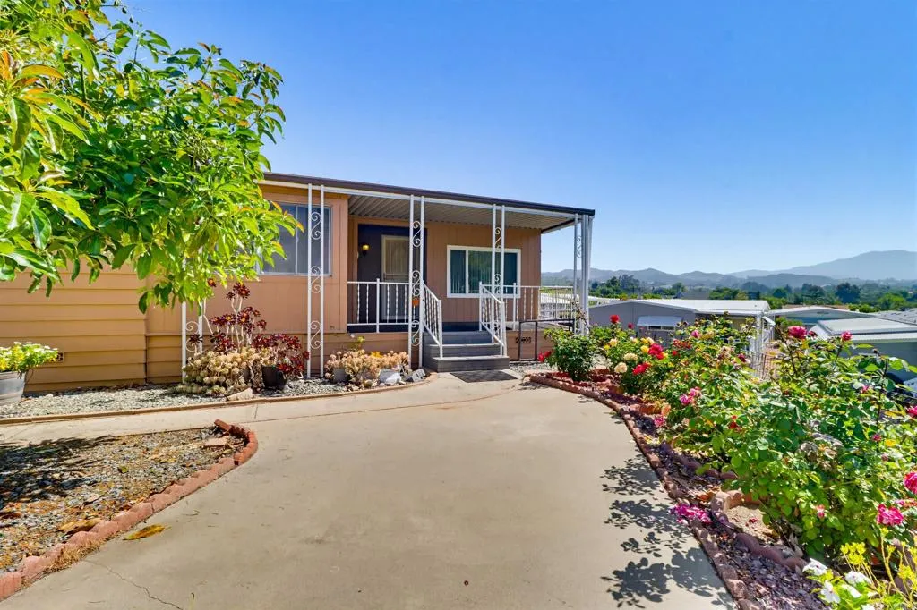 15420 Olde Highway 80 UNIT 116, El Cajon, CA, 92021 15420 Olde Highway 80 UNIT 116, El Cajon, CA, 92021