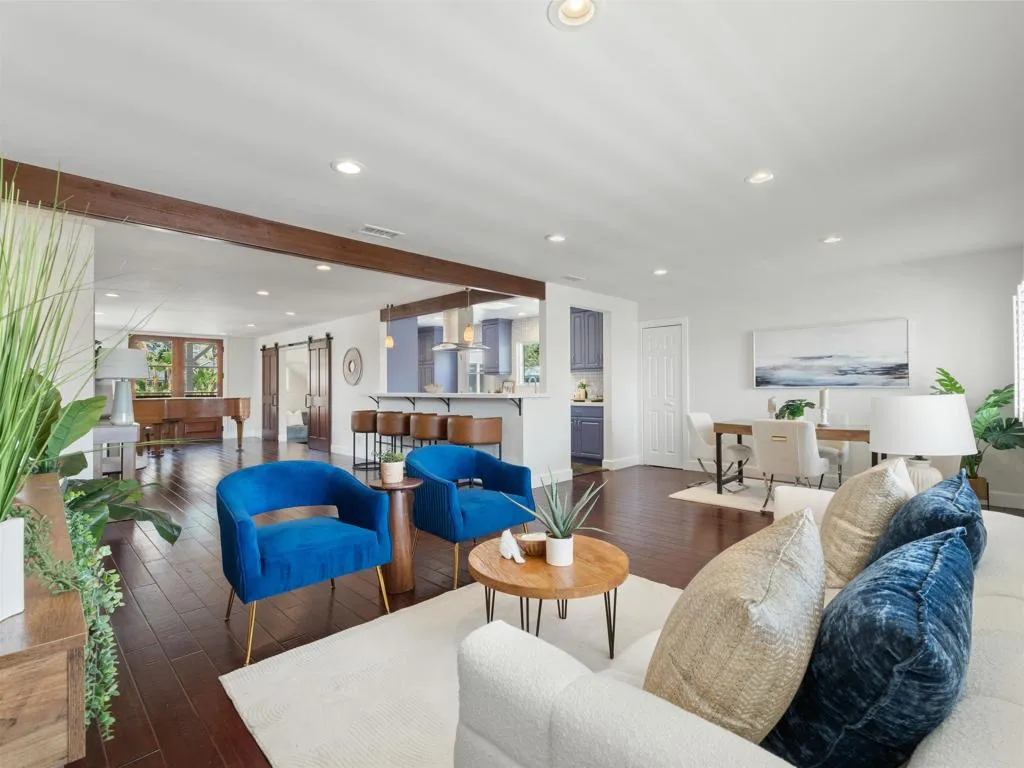 https://cdn.realtyfeed.com/cdn/127/306681217/2b55b38ba8aa4fbe22ae1582c4850b11.webp