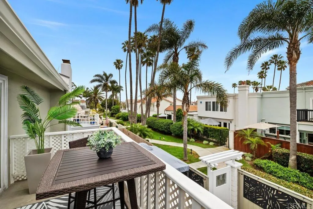 https://cdn.realtyfeed.com/cdn/127/306681249/8ff6c743b897b5f145d4ed75966f8601.webp