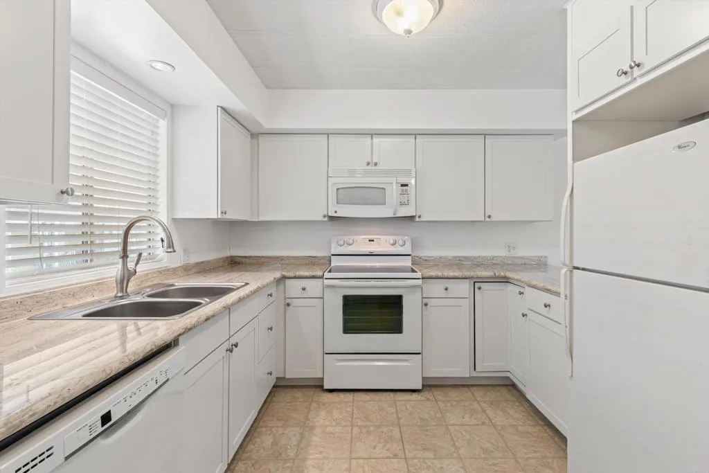 https://cdn.realtyfeed.com/cdn/127/306681268/1388a5c73a15473ce8e8cba1405fba1a.webp