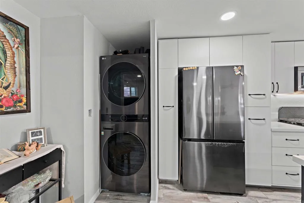 https://cdn.realtyfeed.com/cdn/127/306681319/19100e59130954c8654ac02be0bc3bd0.webp