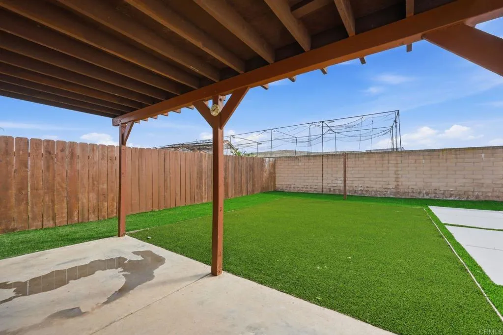 https://cdn.realtyfeed.com/cdn/127/306681322/17a4b4bd7321a8dff37980f05ed63590.webp