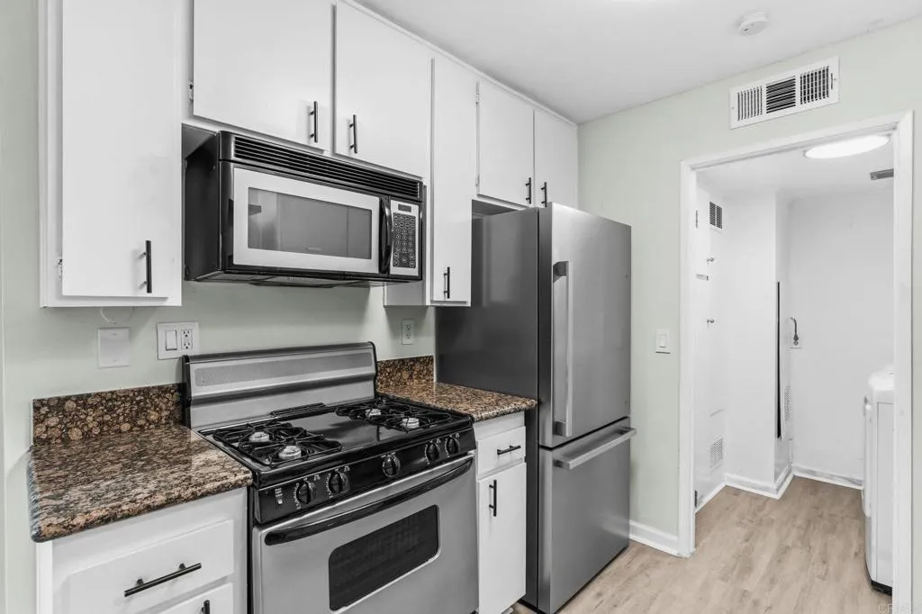 https://cdn.realtyfeed.com/cdn/127/306681324/0b9910f3743bb76d41b117fd120c3c29.webp
