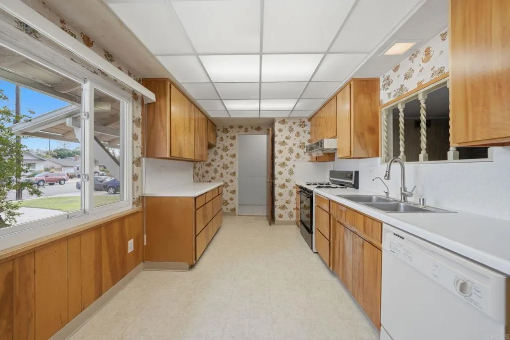 https://cdn.realtyfeed.com/cdn/127/306681327/c126545c231f78b1475fa40b462460db.webp