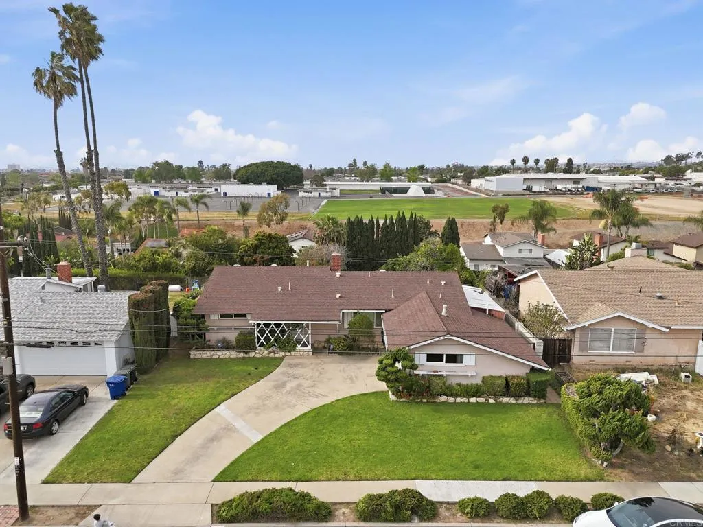 https://cdn.realtyfeed.com/cdn/127/306681327/f6875e0a530cbed361951ec4de57a9af.webp