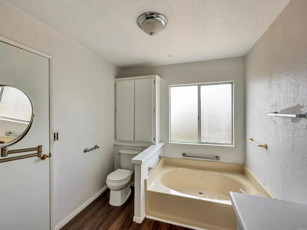 https://cdn.realtyfeed.com/cdn/127/306681337/0f3f89f27bde169e6f644eb80736a4ac.webp