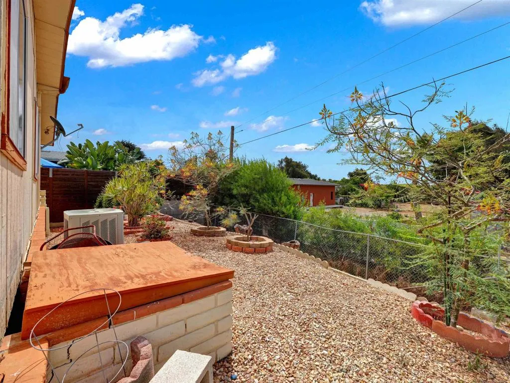 https://cdn.realtyfeed.com/cdn/127/306681337/2b3c82a7e03b605111991b56c61f10be.webp