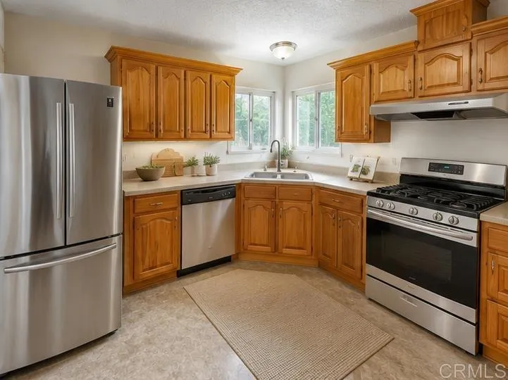 https://cdn.realtyfeed.com/cdn/127/306681337/67bacf1cc907268ac830d225a1189545.webp