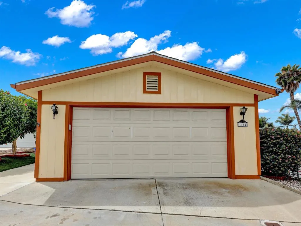 https://cdn.realtyfeed.com/cdn/127/306681337/7dee099d317becb57869b6515163aa30.webp