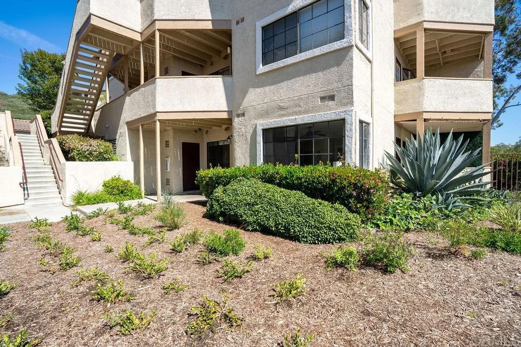 https://cdn.realtyfeed.com/cdn/127/306681374/3a39c1d5e964cb17cce0b6a18e132329.webp
