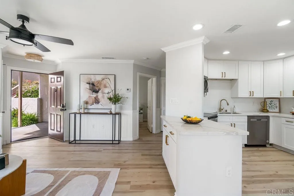 https://cdn.realtyfeed.com/cdn/127/306681374/89c40cff9c39de7ae7819a97bafc0c81.webp