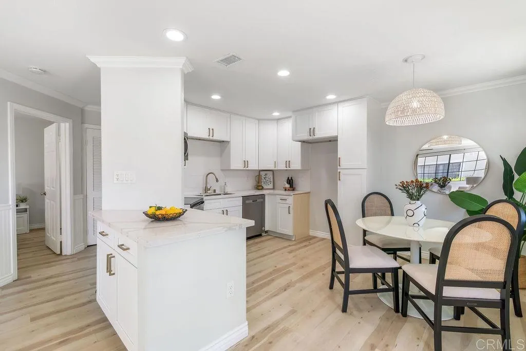 https://cdn.realtyfeed.com/cdn/127/306681374/d742b7e594a9e254a63ed908bced76b1.webp