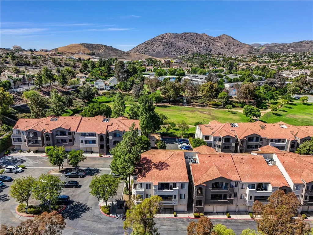 1980 Las Colinas Circle Unit 301, Corona, CA 92879 - Photo 3 of 31, Corona, CA