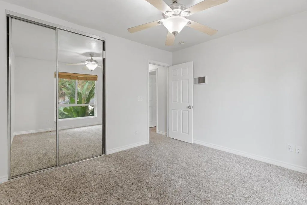 https://cdn.realtyfeed.com/cdn/127/306681386/6aa1a083ce1138b468806ef3655add02.webp