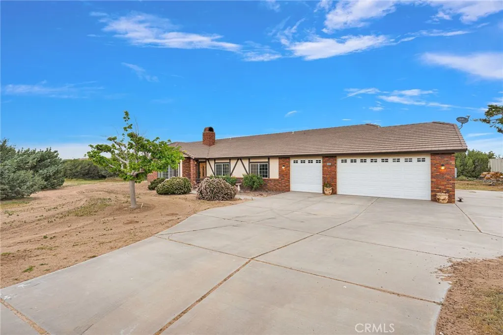 12830 Cedar, Hesperia, CA 92344 - Photo 4 of 61, Hesperia, CA